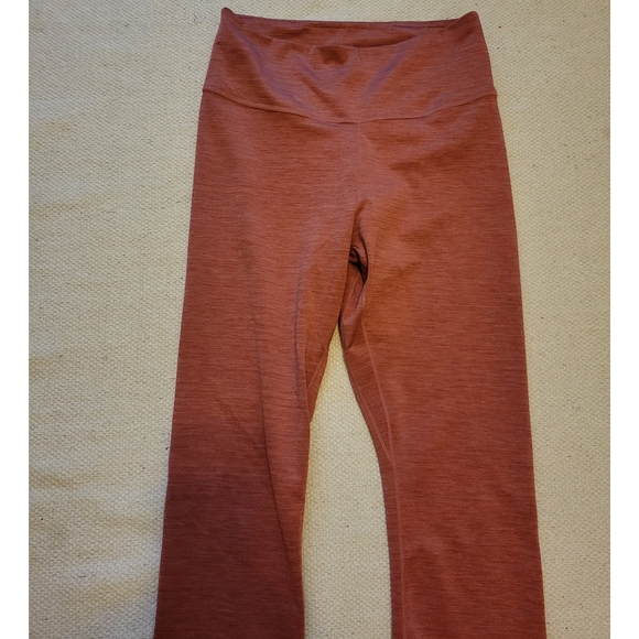 Womens Nike Dri fit leggings in a beautiful rose/brown color size small - Picture 2 of 6